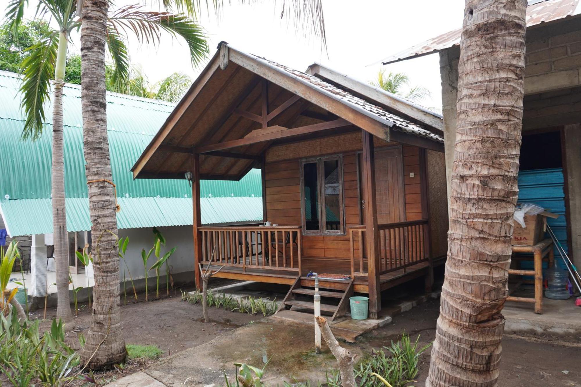 Rumah Tiga Gili Gili Air Luaran gambar