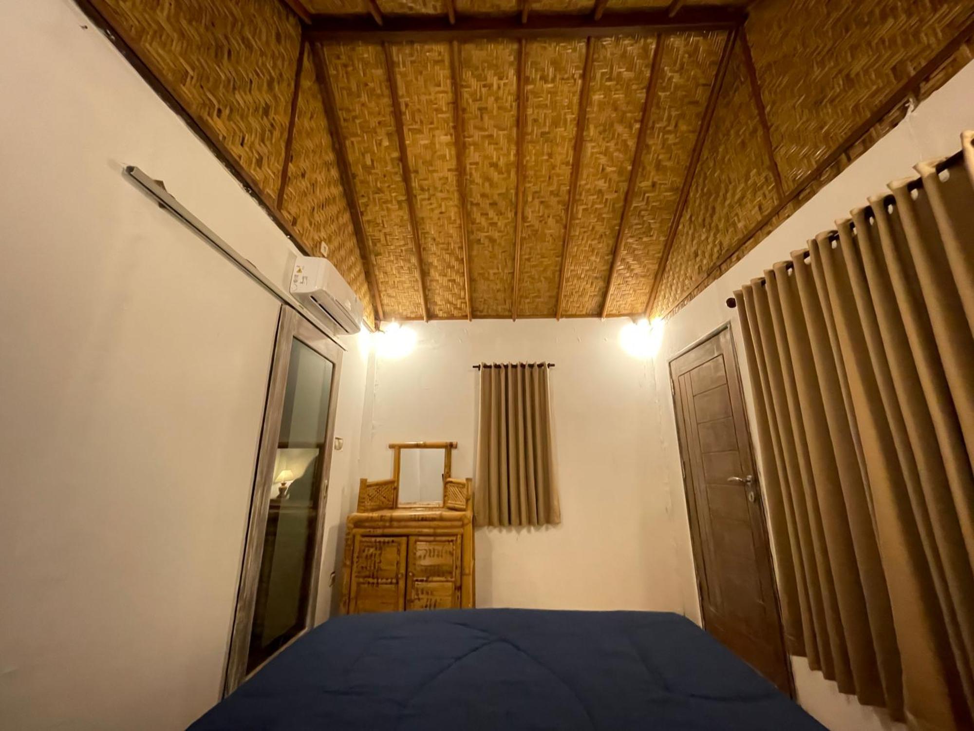 Rumah Tiga Gili Gili Air Luaran gambar