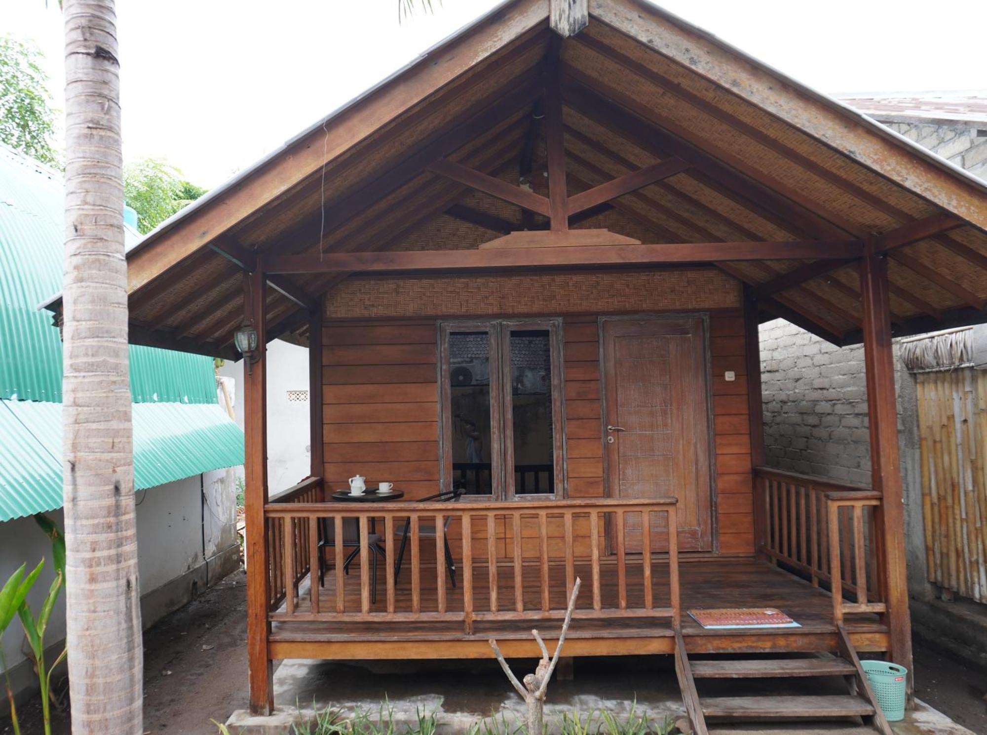 Rumah Tiga Gili Gili Air Luaran gambar